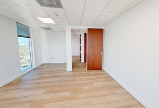 2601 E Oakland Park Blvd, Fort Lauderdale, FL à louer Numérisation 3D Matterport– Image 1 sur 9