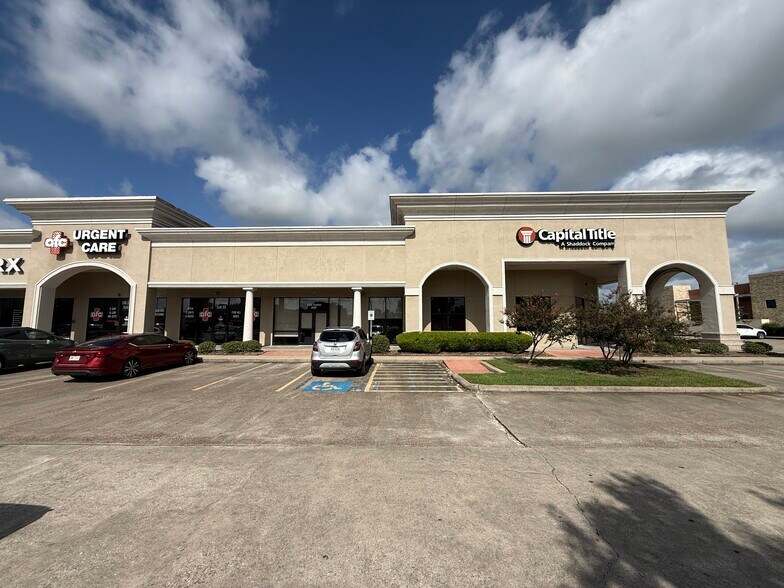 3195 Dowlen Rd, Beaumont, TX à louer - Photo de l’immeuble – Image 3 sur 21
