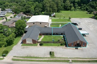Plus de détails pour 6730 W Tidwell Rd, Houston, TX - Local d'activités à louer