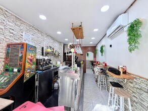 Local commercial dans Santa Coloma de Gramenet, Barcelona à louer Photo intérieure– Image 2 sur 14