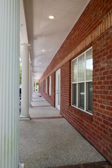 2709 Market St, Wilmington, NC à louer - Photo de l’immeuble – Image 2 sur 19