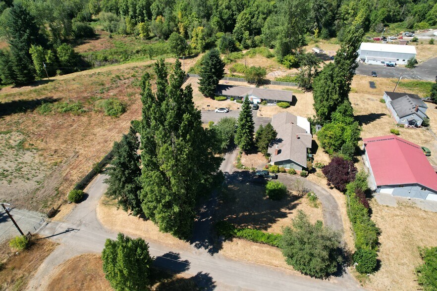 125 Sawall Ave W, Centralia, WA à vendre - Photo principale – Image 2 sur 8