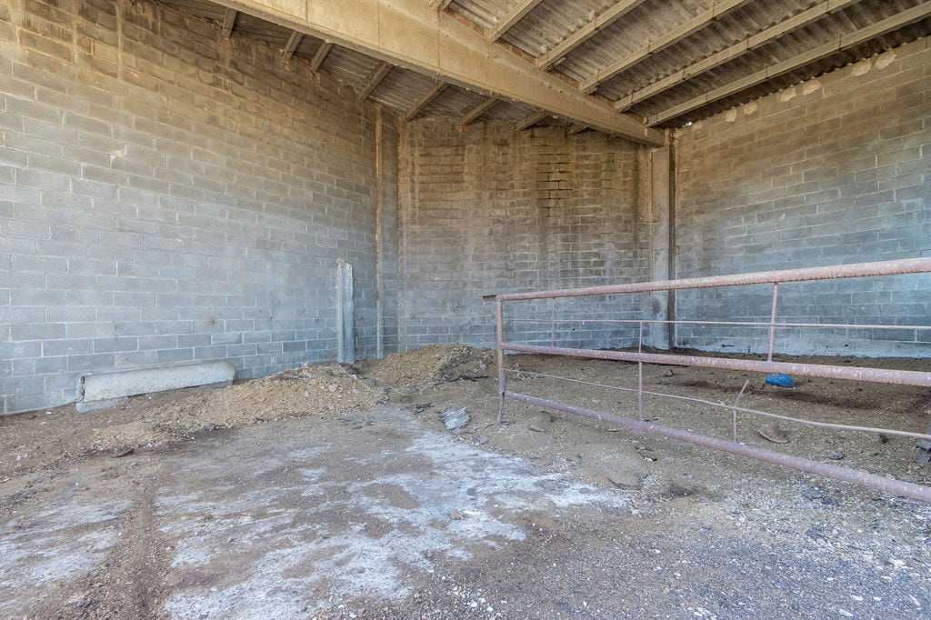 Torrefarrera, LER 25110 - Lot 01 - - Photo intérieure - Image 2 of 18