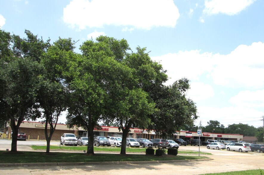 1530 KenForest, Missouri City, TX à louer - Photo de l’immeuble – Image 3 sur 10
