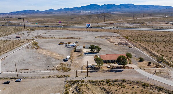 13940 Schuster Ave, Sloan, NV à vendre - Photo de l’immeuble – Image 2 sur 4