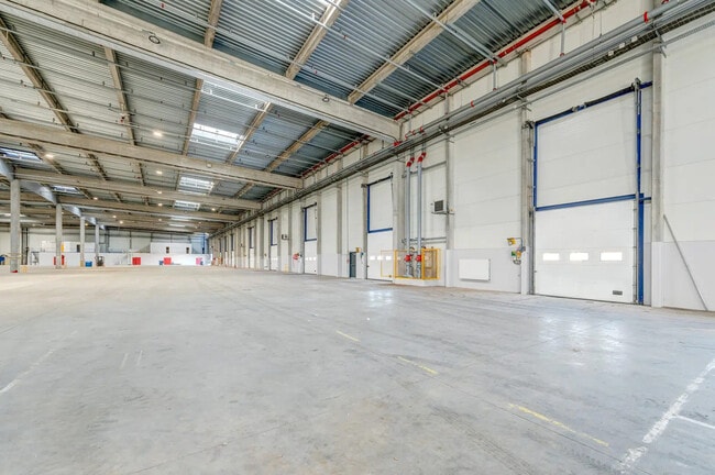 Plus de détails pour Bureau, Industriel/Logistique à louer