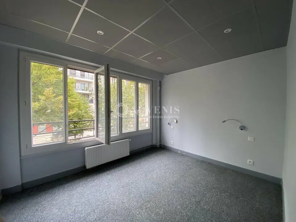 Bureau dans Montrouge à vendre Photo de l’immeuble– Image 1 sur 11