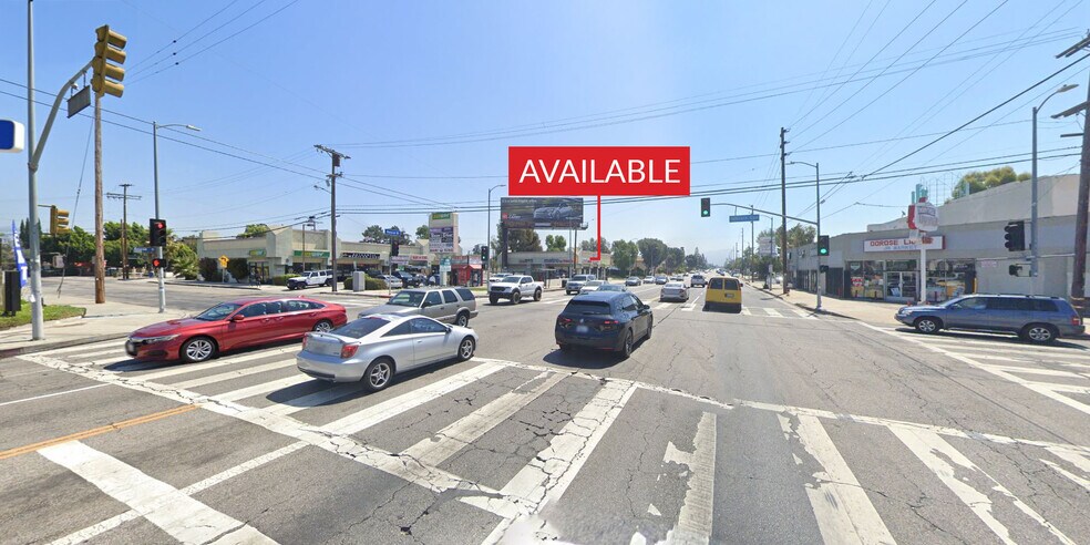 13541-13559 Roscoe Blvd, Panorama City, CA à louer - Photo de l’immeuble – Image 2 sur 3