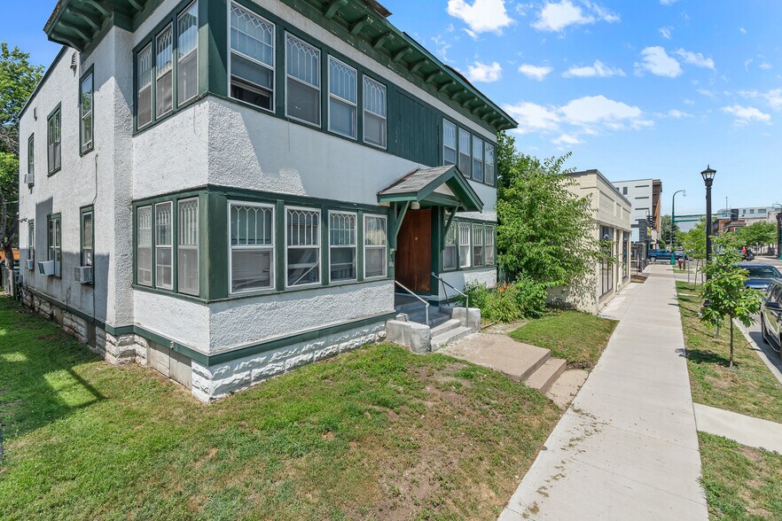 3012 Bryant Ave S, Minneapolis, MN à vendre - Photo de l’immeuble – Image 3 sur 29