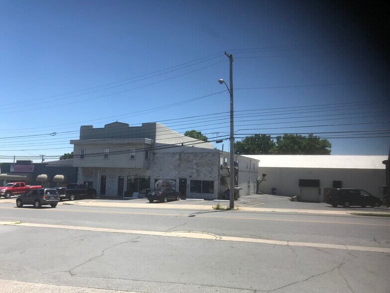 1019-1021 W Washington St, Hagerstown, MD à louer - Photo principale – Image 1 sur 5