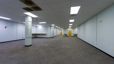 128 Bingham Rd, Asheville, NC à louer Photo intérieure– Image 1 sur 7