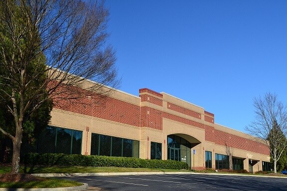 2755 Marconi Dr, Alpharetta, GA à vendre - Photo de l’immeuble – Image 2 sur 3