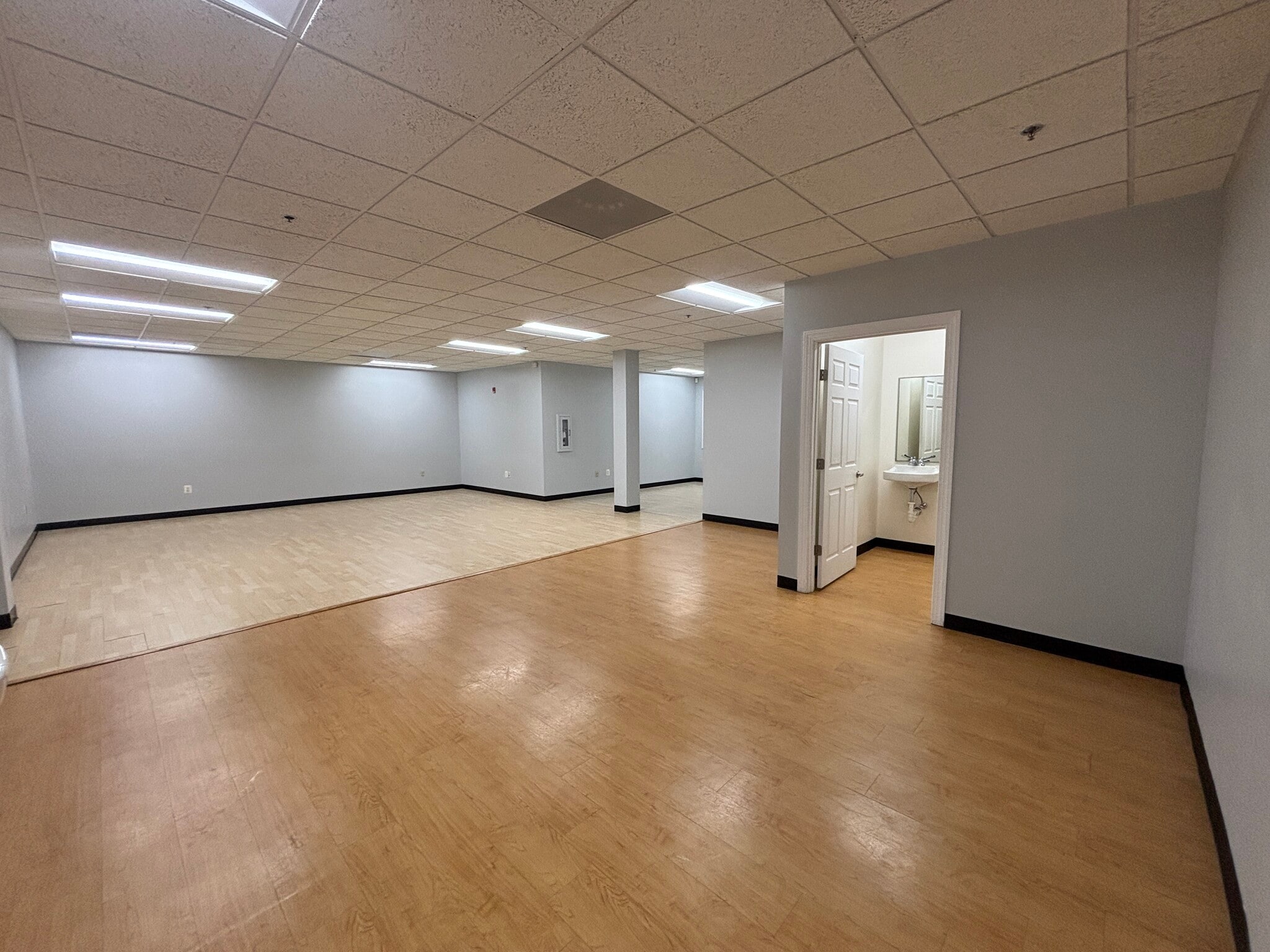 128 Lubrano Dr, Annapolis, MD à louer Photo intérieure– Image 1 sur 4