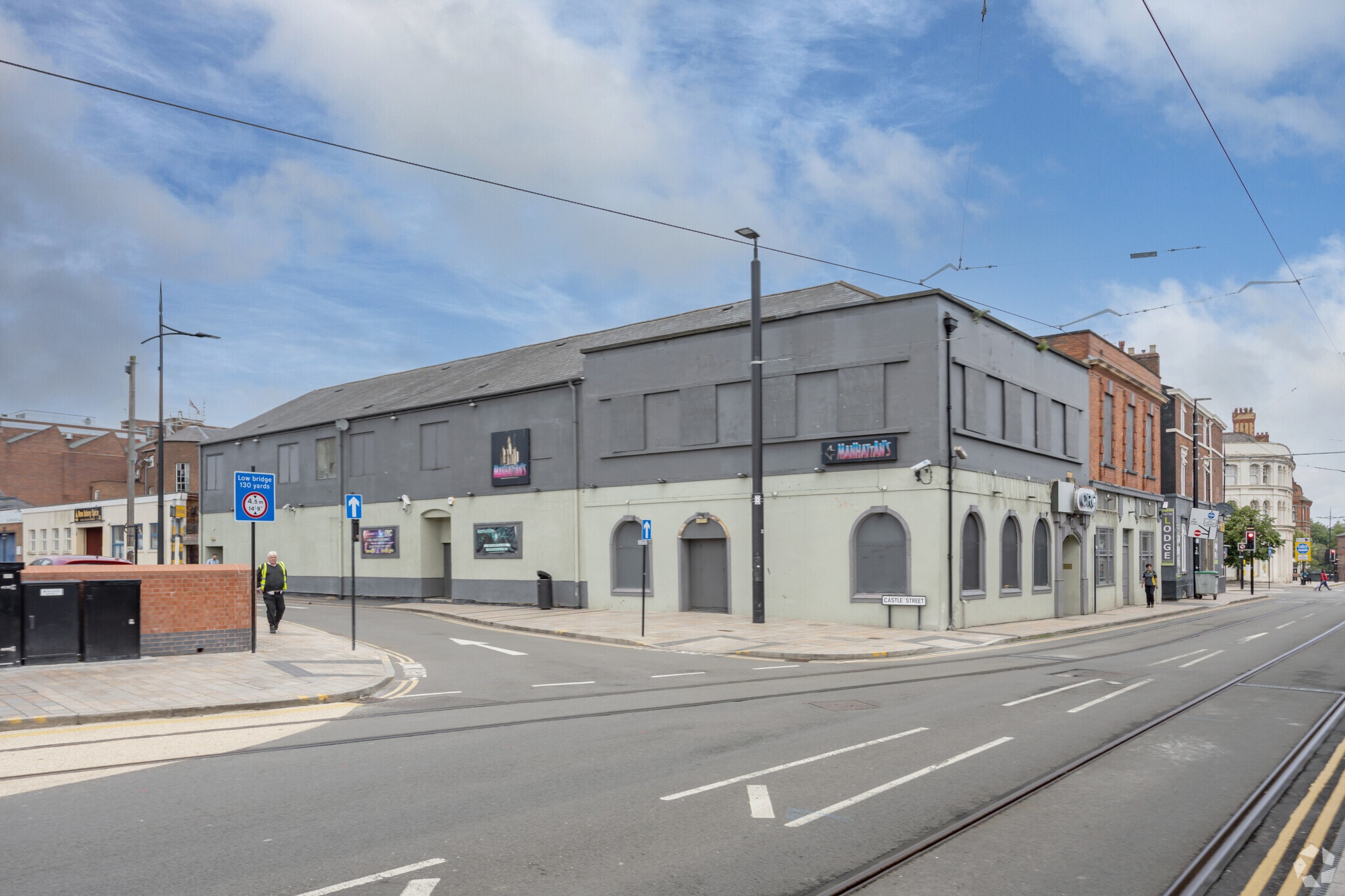 36 Pipers Row, Wolverhampton à vendre Photo principale– Image 1 sur 3