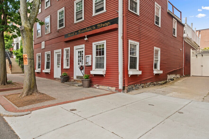 13 Central St, Salem, MA à vendre - Photo de l’immeuble – Image 3 sur 8