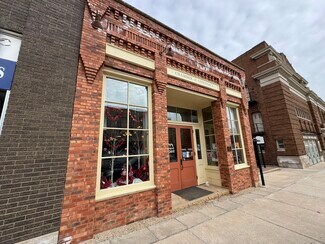 Plus de détails pour 145 High St, Mineral Point, WI - Local commercial à vendre