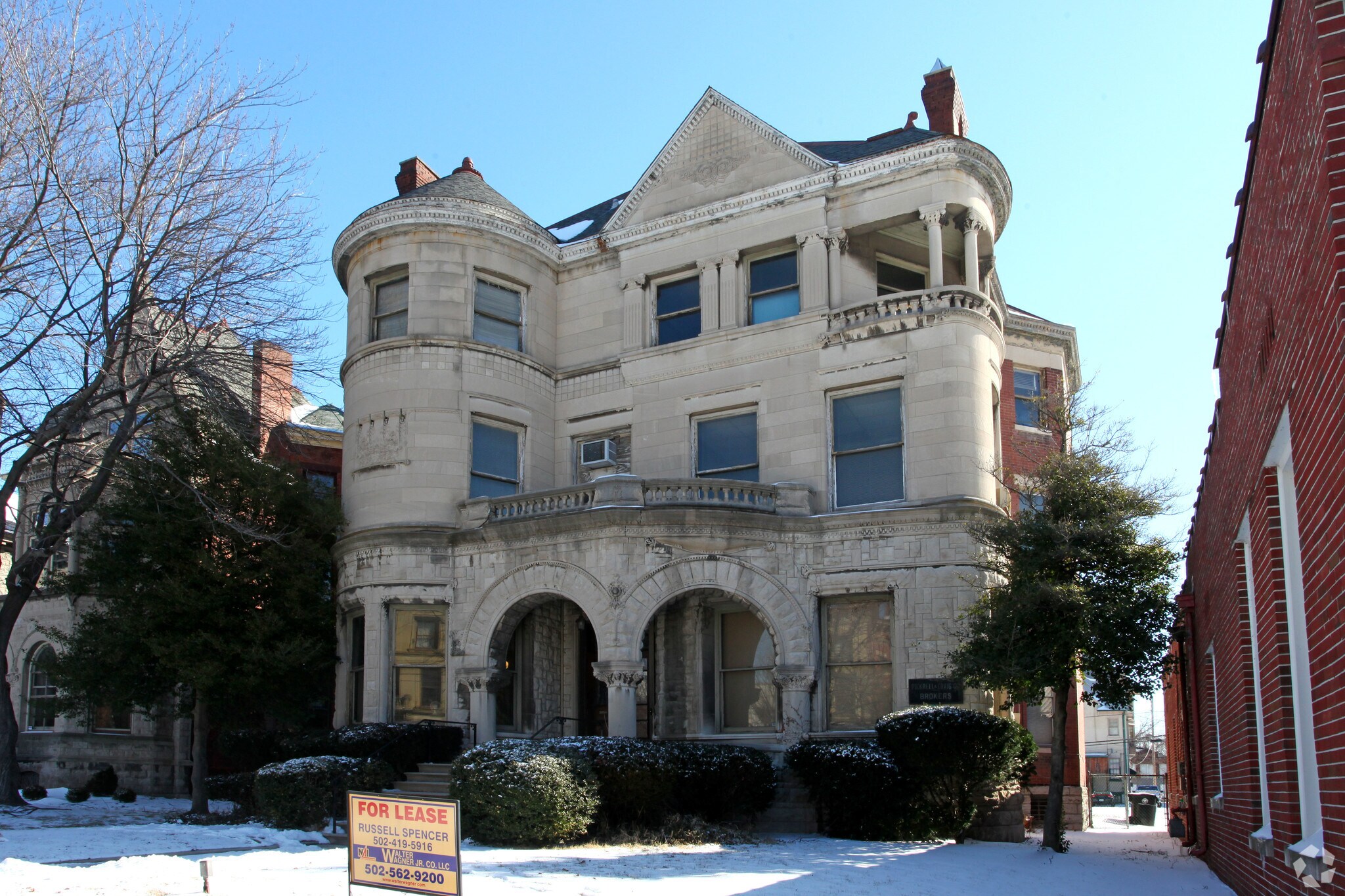 1015 S 4th St, Louisville, KY à vendre Photo principale– Image 1 sur 27