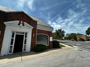 776-784 Busse Hwy, Park Ridge, IL à vendre Photo de l’immeuble– Image 1 sur 9