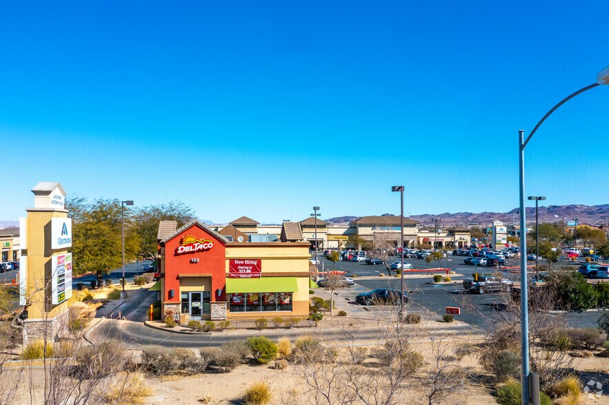 150 N Boulder Hwy, Henderson, NV à vendre - Photo de l’immeuble – Image 2 sur 3