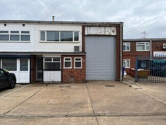 Plus de détails pour Grange Farm Rd, Colchester - Local d'activités à louer