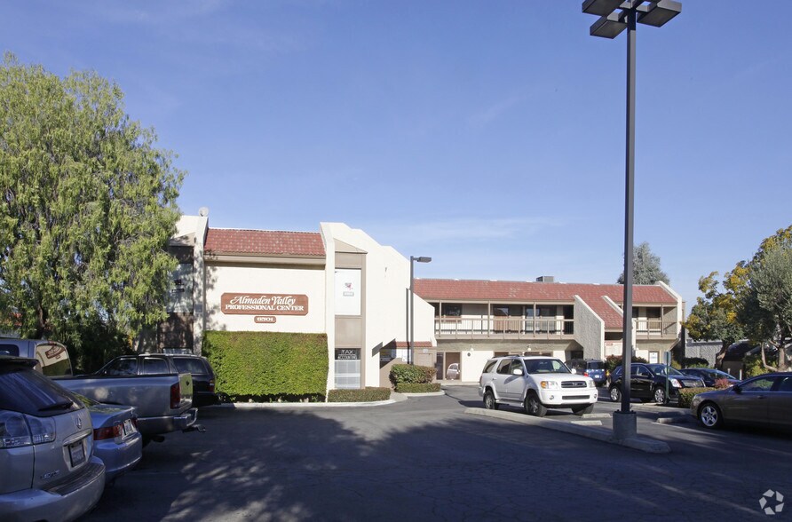 6501 Crown Blvd, San Jose, CA à louer - Photo de l’immeuble – Image 1 sur 10