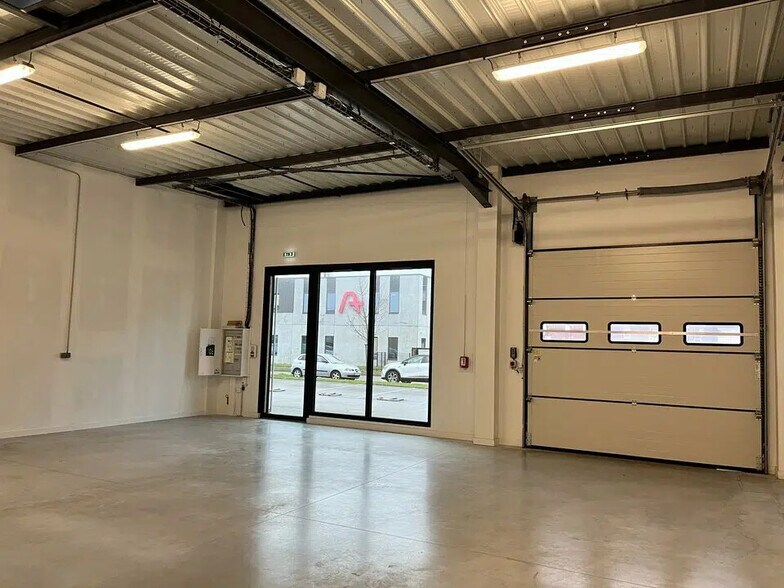 9 Rue Flora Tristan, Strasbourg à louer - Photo intérieure – Image 3 sur 11