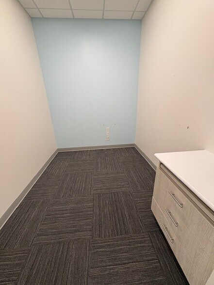 1124 Merchants Way, O'Fallon, IL à louer - Photo de l’immeuble – Image 2 sur 17