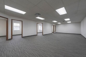 24600 Center Ridge Rd, Westlake, OH à louer Photo intérieure– Image 1 sur 1
