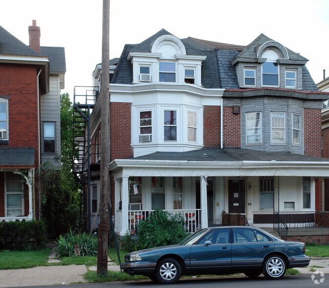 1024 W Main St, Norristown, PA à vendre - Photo principale – Image 1 sur 2