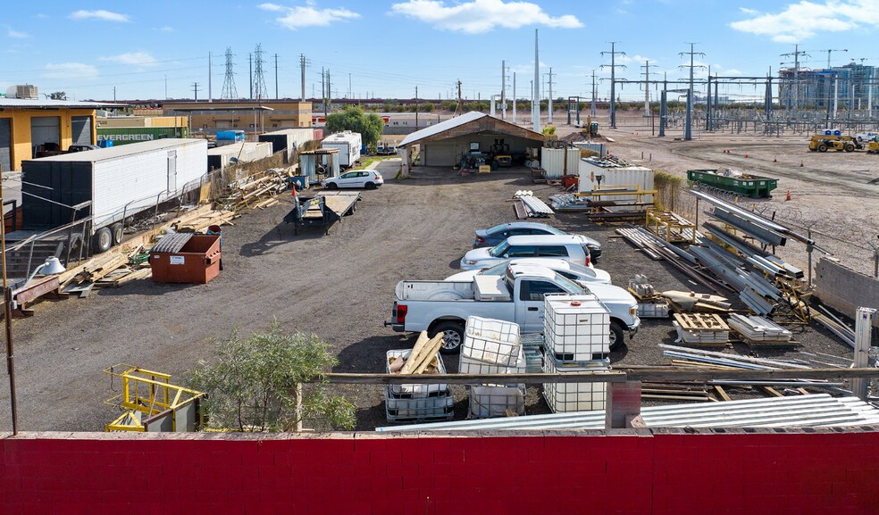 1635 E Curry Rd, Tempe, AZ à louer - Photo de l’immeuble – Image 2 sur 3