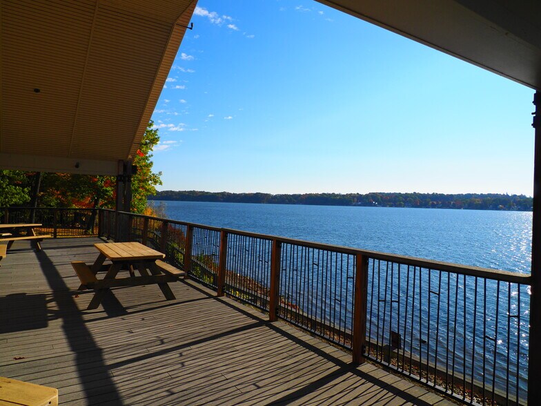 6853 W Lake Rd, Silver Springs, NY à vendre - Photo de l’immeuble – Image 3 sur 12