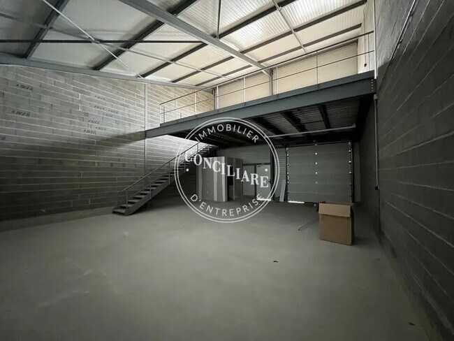 Plus de détails pour 7 Avenue De La Mouyssaguèse, Drémil-Lafage - Industriel/Logistique à vendre