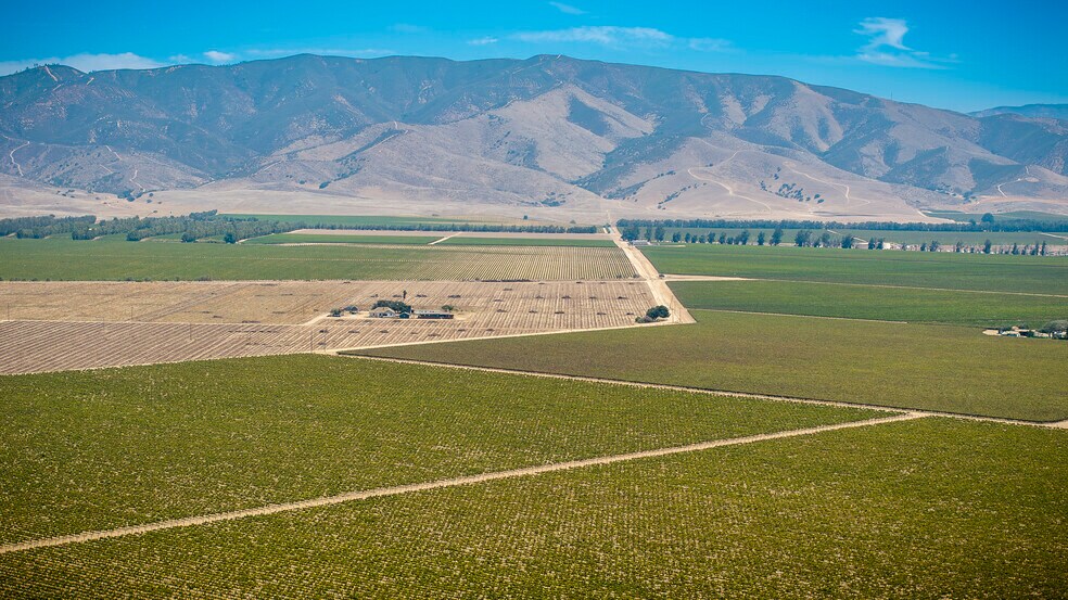 31681 Gloria rd, Gonzales, CA à vendre - Photo de l’immeuble – Image 2 sur 17