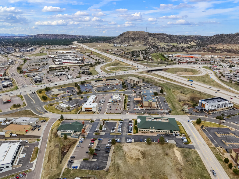 675 Genoa Way, Castle Rock, CO à vendre - Photo de l’immeuble – Image 3 sur 18