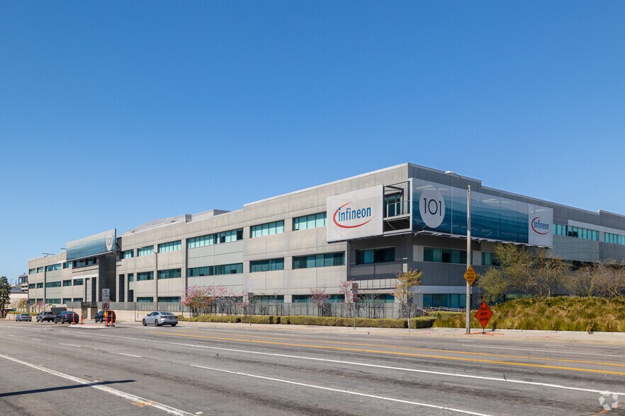 101 Pacific Coast Hwy, El Segundo, CA à louer - Photo principale – Image 1 sur 12