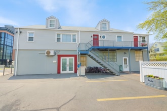 151 E Prospect Ave, Mamaroneck, NY à vendre Photo intérieure– Image 2 sur 3