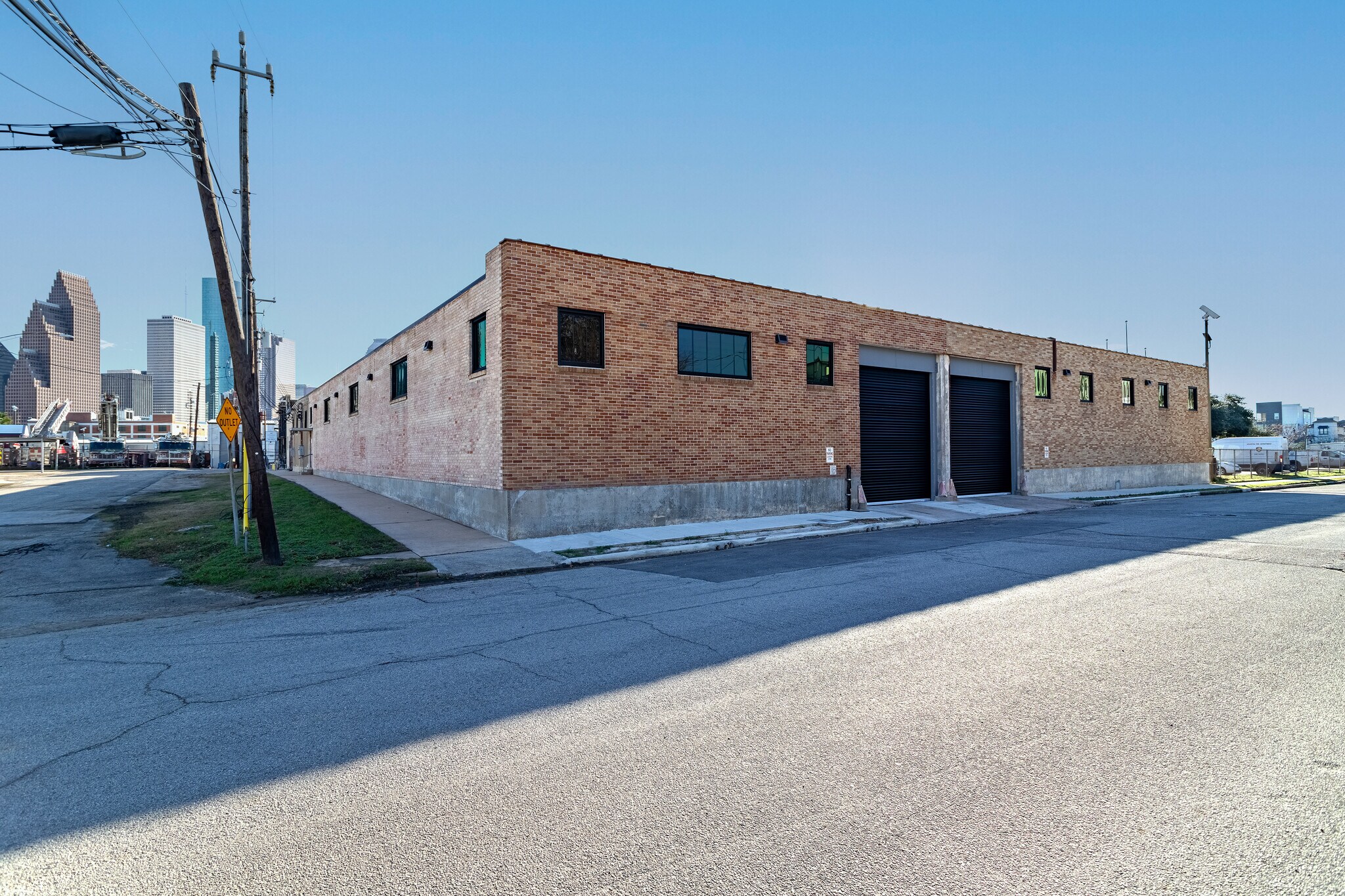 1203 Dart St, Houston, TX à louer Photo de l’immeuble– Image 1 sur 5