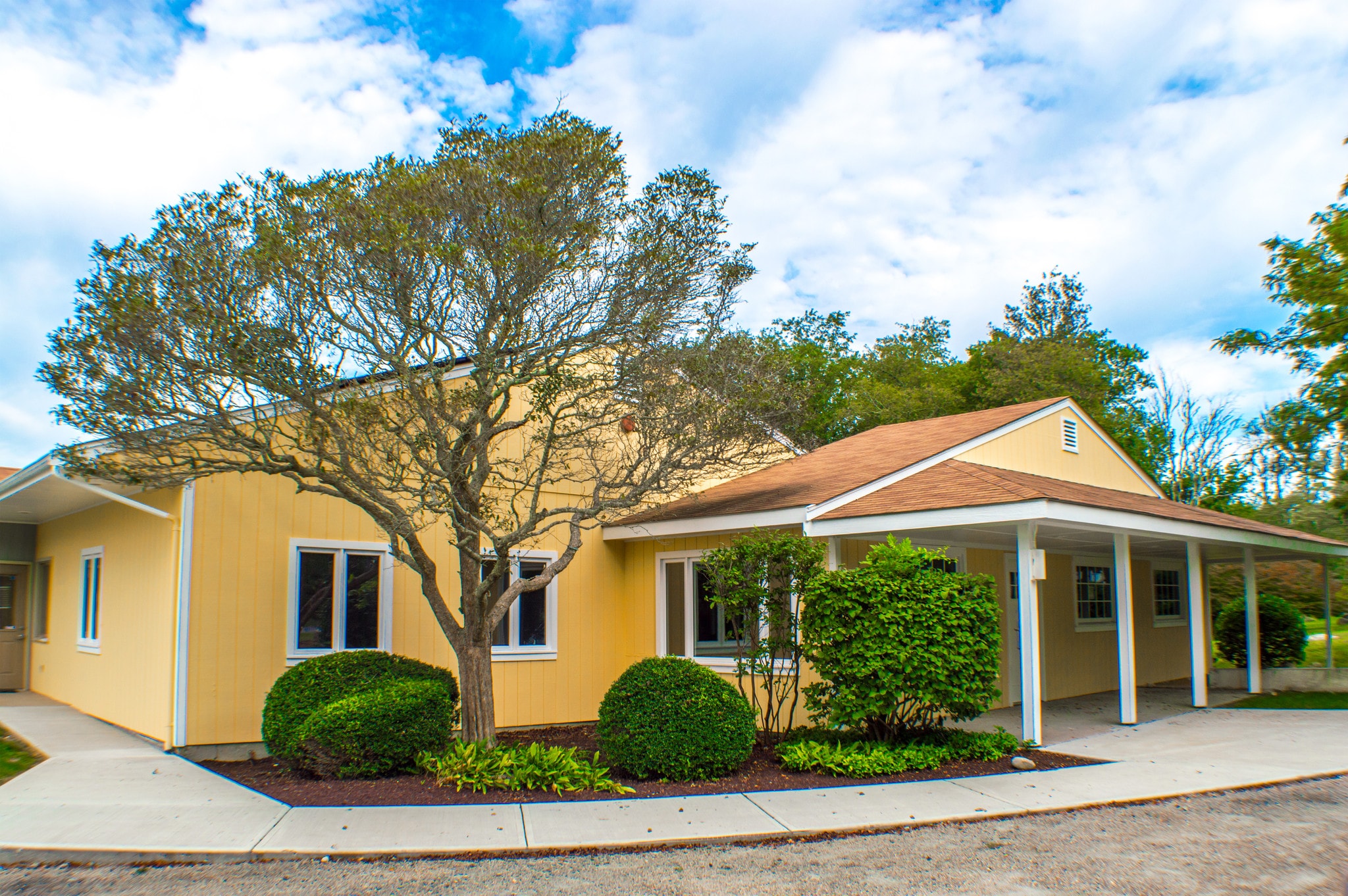 999 Main Rd, Westport, MA à louer Photo principale– Image 1 sur 3