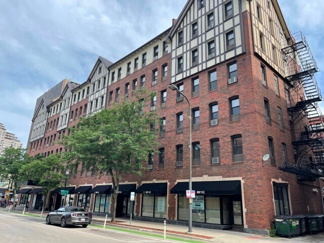 1605-1617 Chicago Ave, Evanston, IL à louer - Photo principale – Image 1 sur 19
