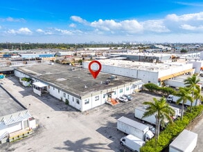 3925 E 10th Ct, Hialeah, FL à louer Photo intérieure– Image 1 sur 23