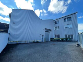 Plus de détails pour Local d'activités à louer