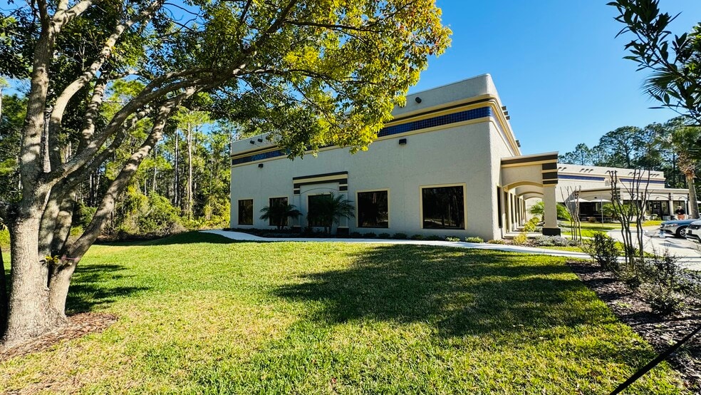 275 Williamson Blvd, Ormond Beach, FL à louer - Photo de l’immeuble – Image 2 sur 17