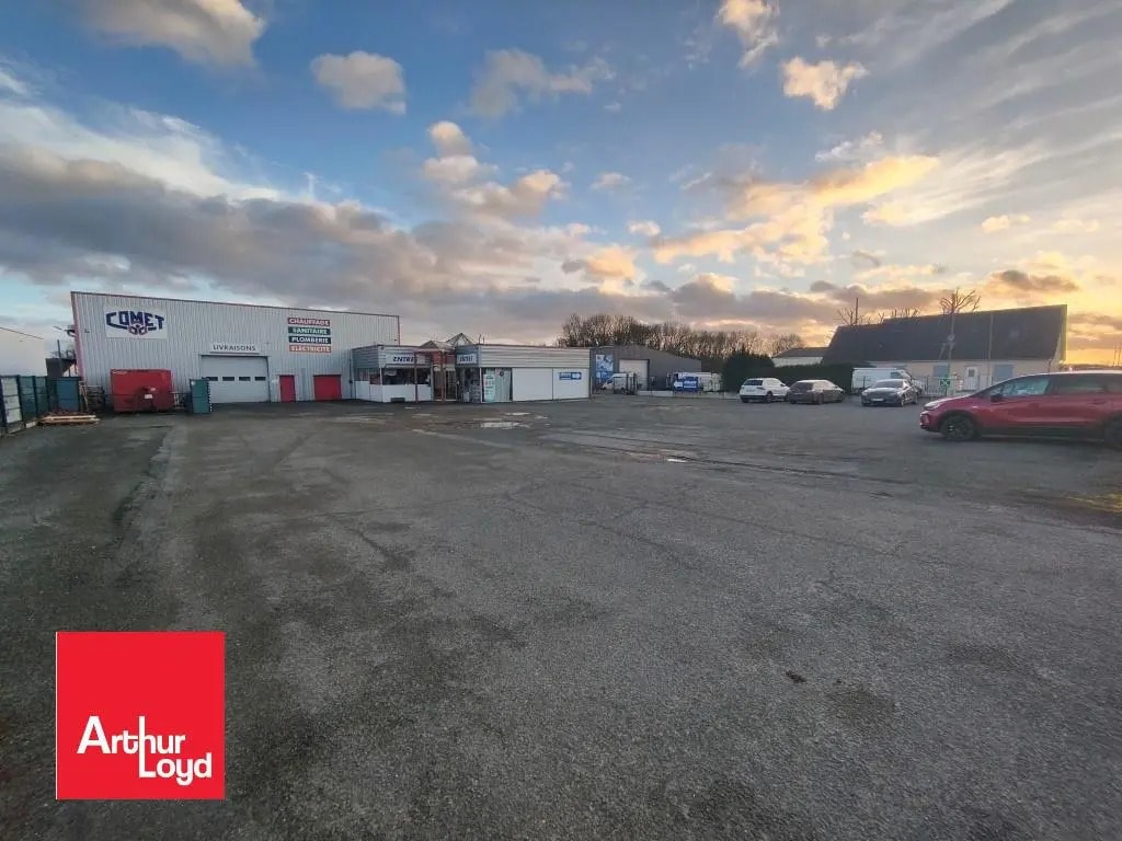 Local commercial dans Lucé à louer Photo de l’immeuble– Image 1 sur 11