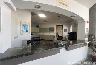 2260 W Orange Grove Rd, Tucson, AZ à louer Photo intérieure– Image 2 sur 7