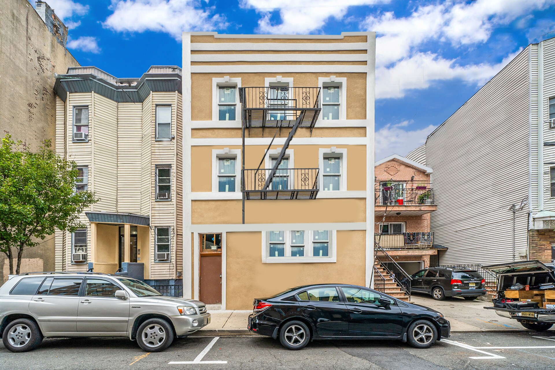 2505 Central Ave, Union City, NJ à vendre Photo de l’immeuble– Image 1 sur 24