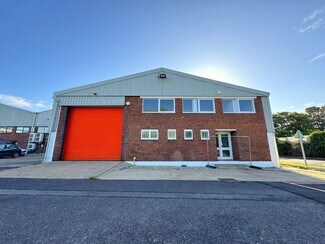 Plus de détails pour Shield Rd, Ashford - Industriel/Logistique à louer