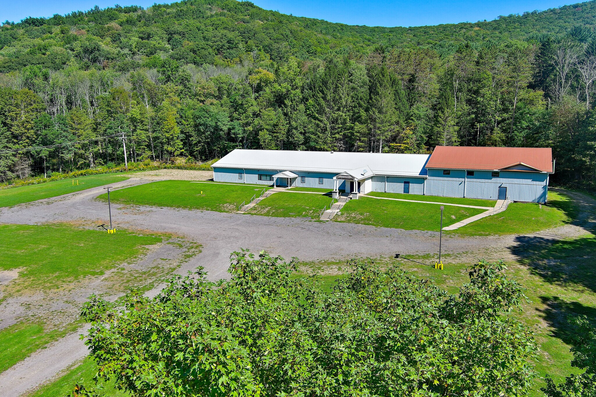 4250 N State St, Salamanca, NY à vendre Photo principale– Image 1 sur 110