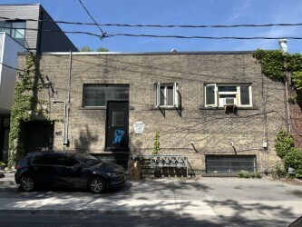 184 Munro St, Toronto, ON à vendre Photo de l’immeuble– Image 1 sur 8