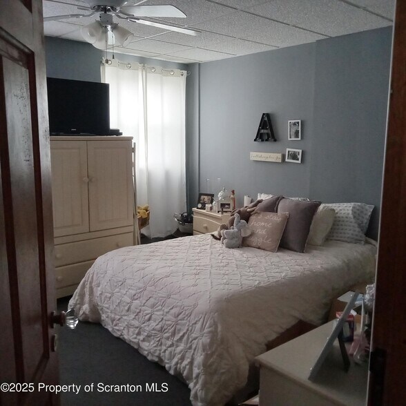 629 Clay Ave, Scranton, PA à vendre - Photo de l’immeuble – Image 2 sur 55