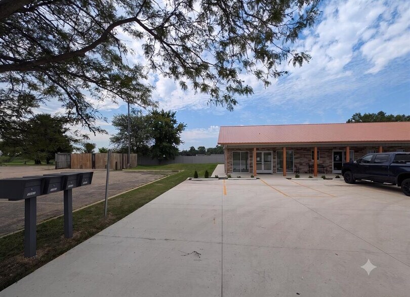 1421 Washington Rd, Washington, IL à louer - Photo de l’immeuble – Image 3 sur 11